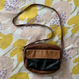 AMERICAN EAGLE CROSSBODY PURSE